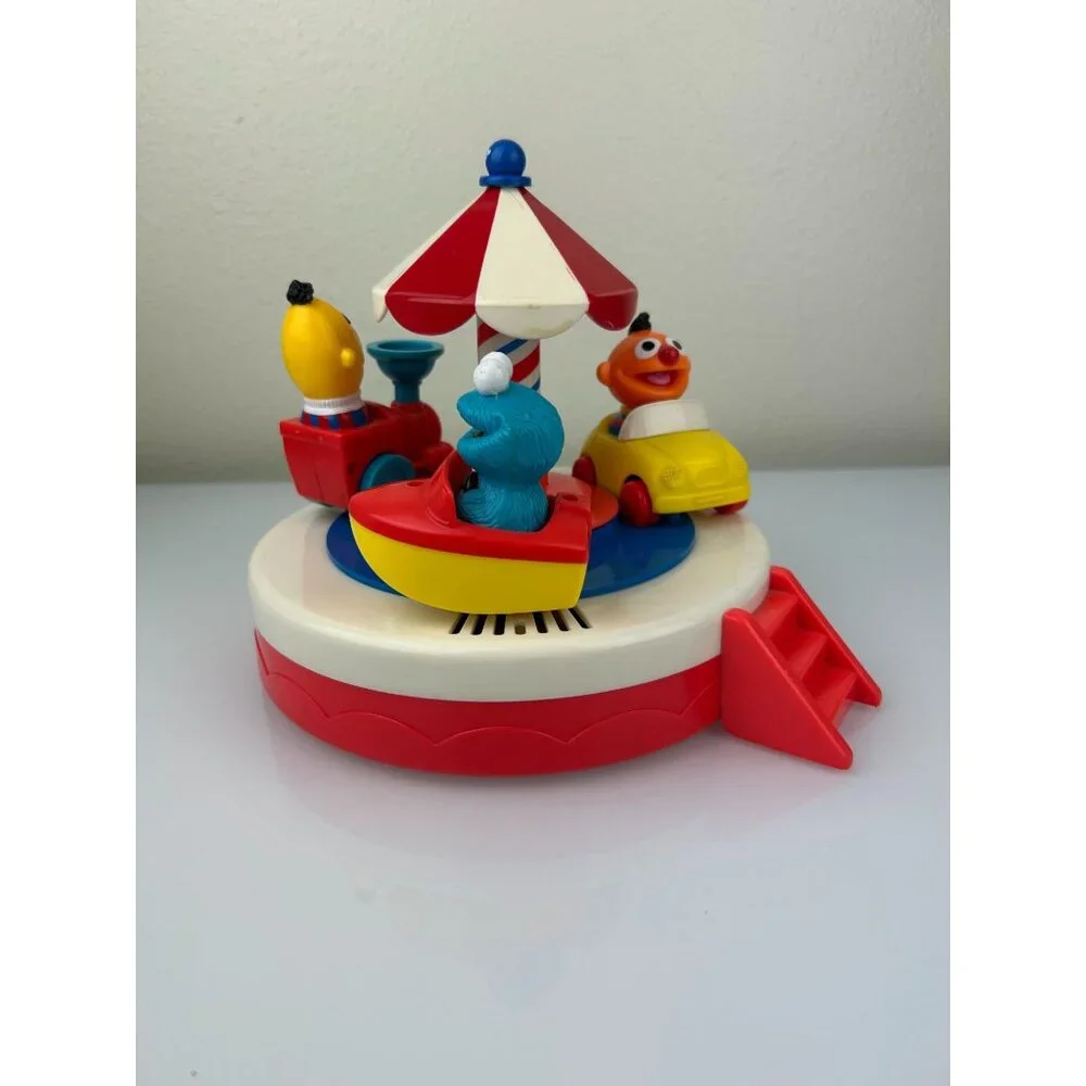 Illco Sesame Street Carousel Express Toy Moving Chime Cookie Monster Ernie VTG